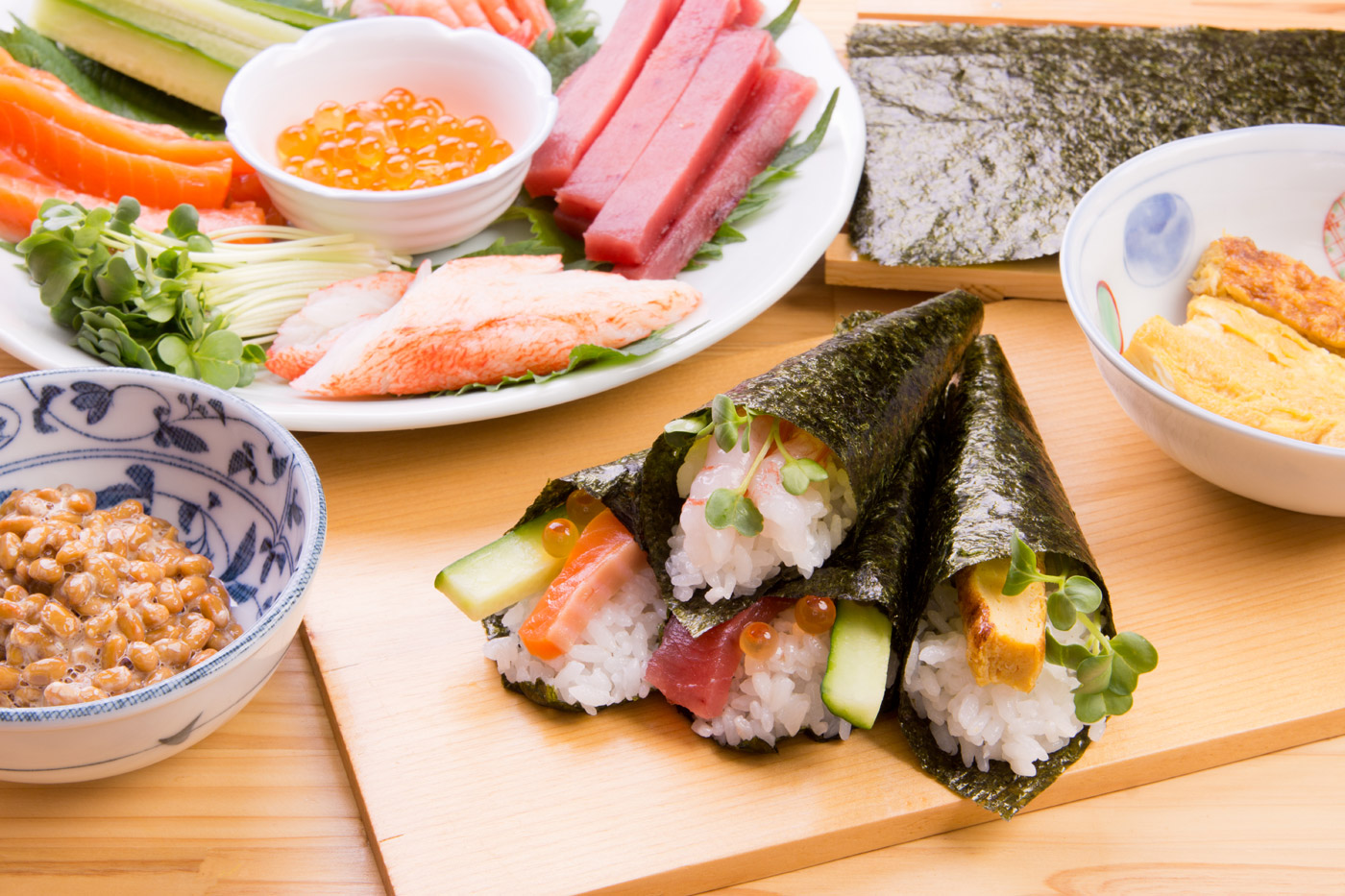 Temakizushi (Hand rolled sushi) - RecipeTin Japan